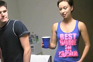 书包四俄罗斯少妇性爱视频大全 Porn